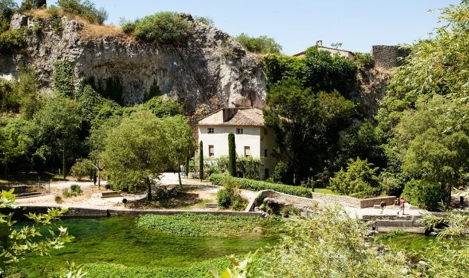 village tourisme cadenet